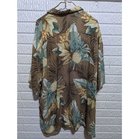 Hilo Hattie Men's Multi-Color Tropical Hawaiian Print Short-Sleeve Rayon Shirt S - Picture 4 of 6